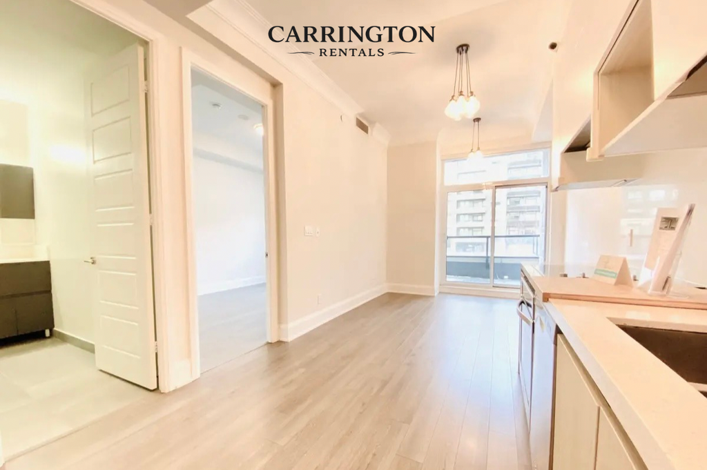 Luxury Condo Apartment for Lease in Uptown Markham | 1+1 Bed • 1 Bath