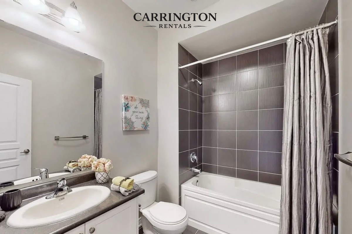 Elegant Townhouse for Lease in Markham | 3 Bed • 4 Bath