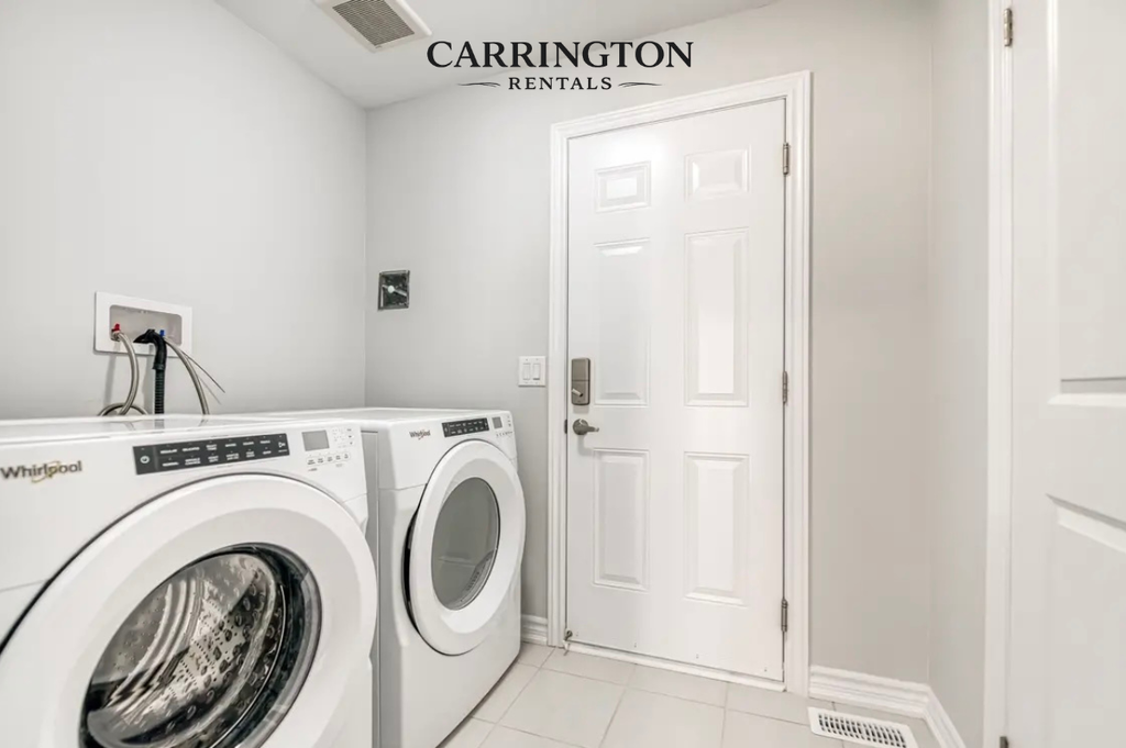 Elegant Townhouse for Lease in Markham | 3 Bed • 3 Bath
