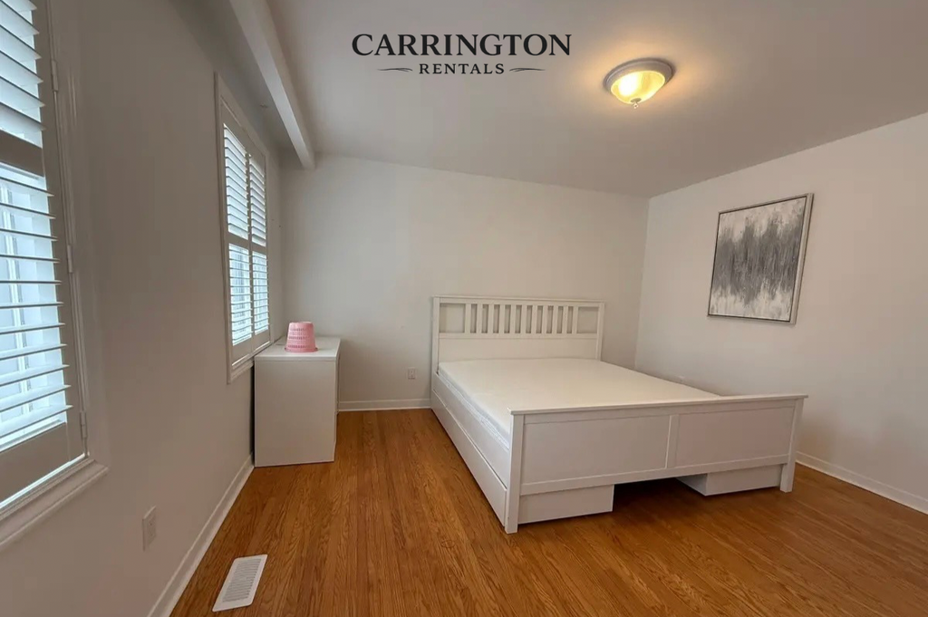 Elegant Detached Home for Lease in Unionville | 4 Bed • 4 Bath