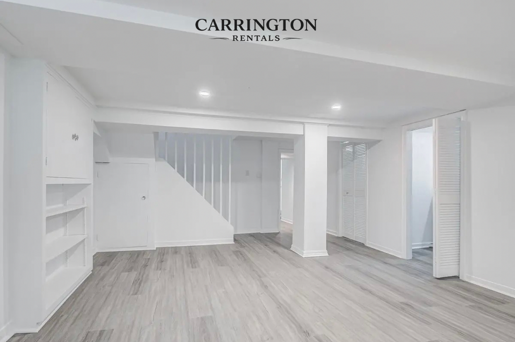 Elegant Detached Residence for Lease in Chaplin Estates | 4 Bed • 3 Bath